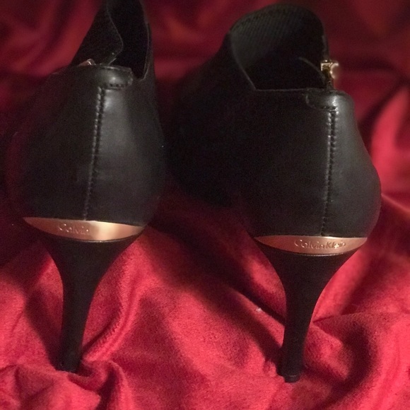 Black Leather Heeled Booties - Picture 3 of 6